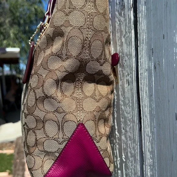 Coach Top Zip Shoulder Tote - D1657-F55364 - Picture 7 of 15